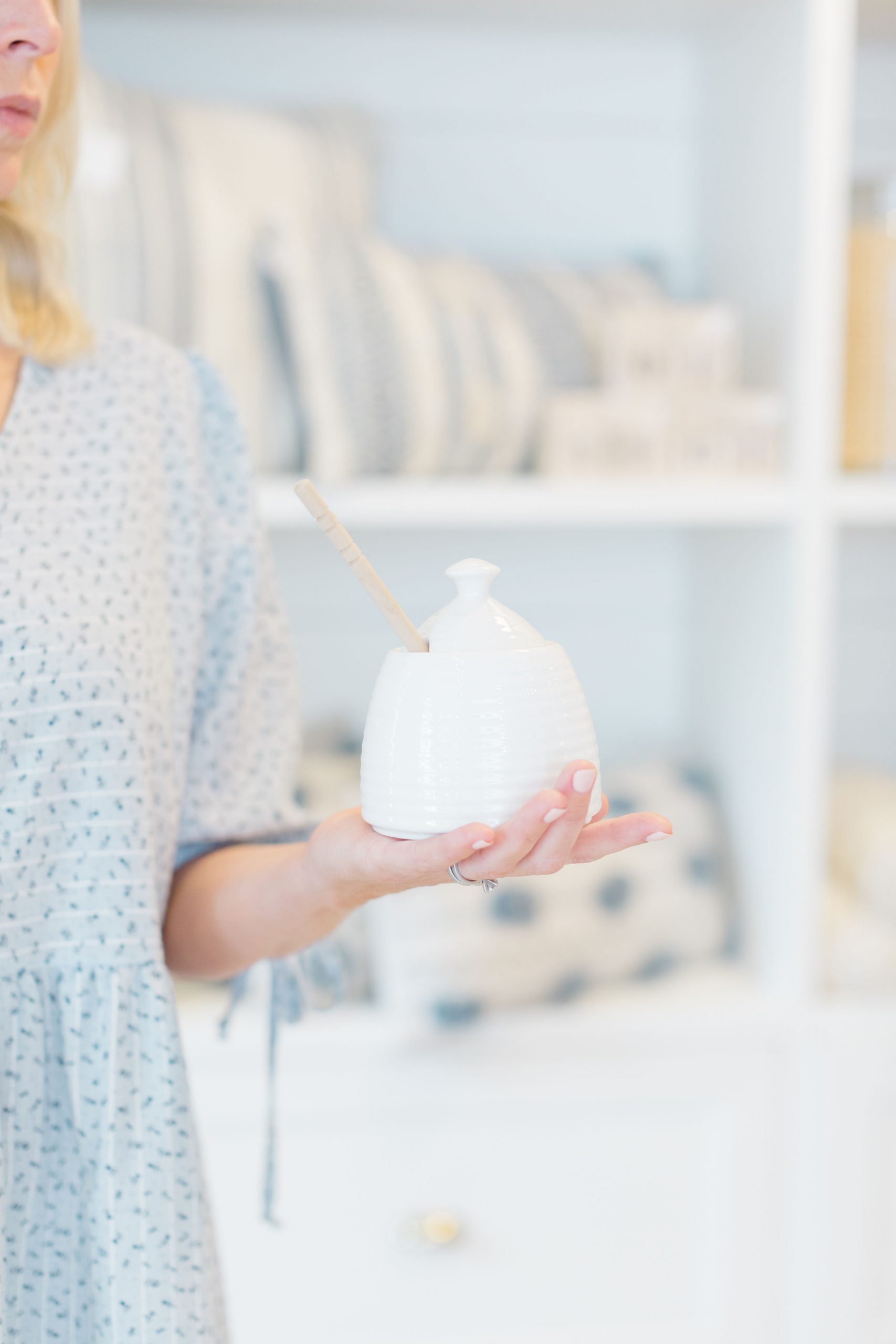 Beehive Honey Pot